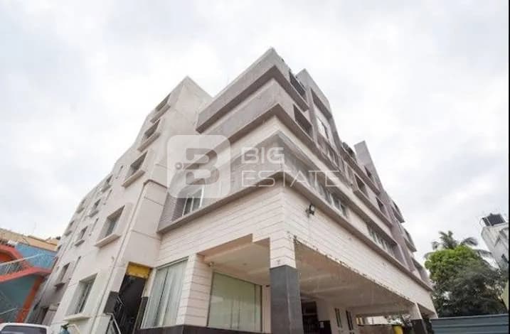 Hotels & Restaurant