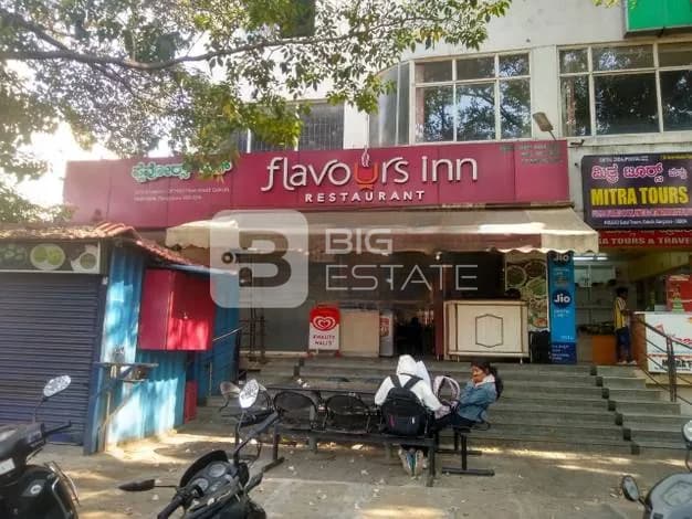 Hotels & Restaurants