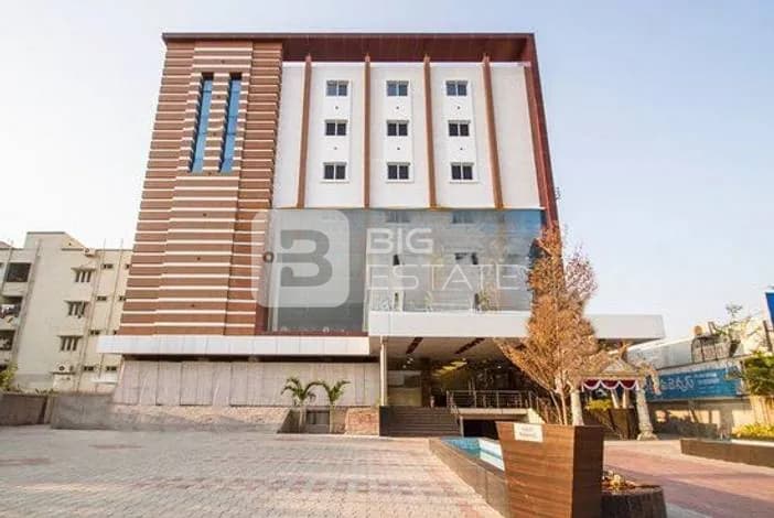 Hotels & Restaurant