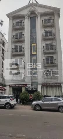 Hotels & Restaurants