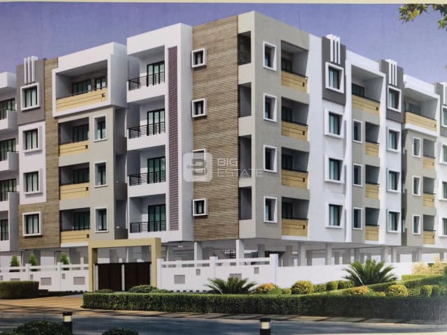 Pearl Metropolitan Apartment
