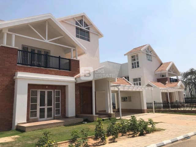 Prestige Augusta Golf Village