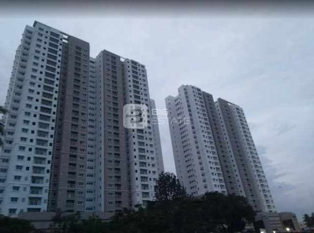 Prestige Park Square