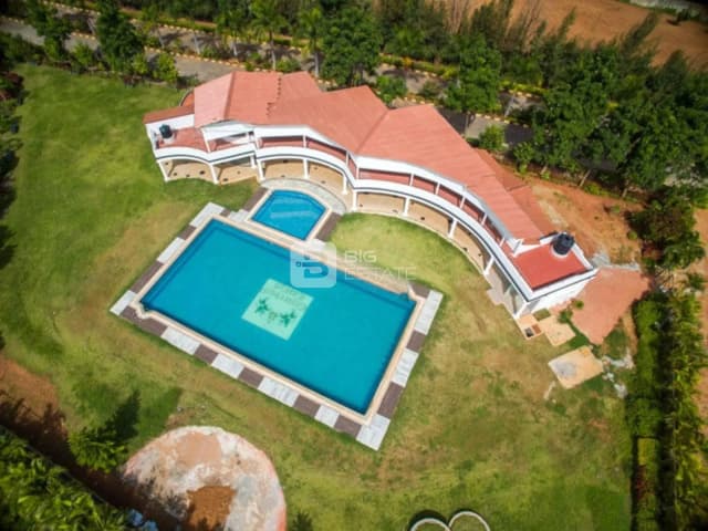 SLNS Canterbury Hillview