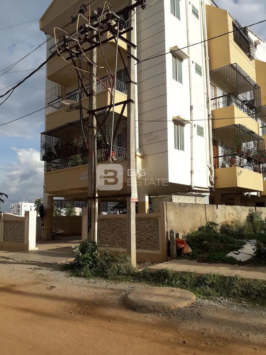 Aristo Lohith Paradise 1