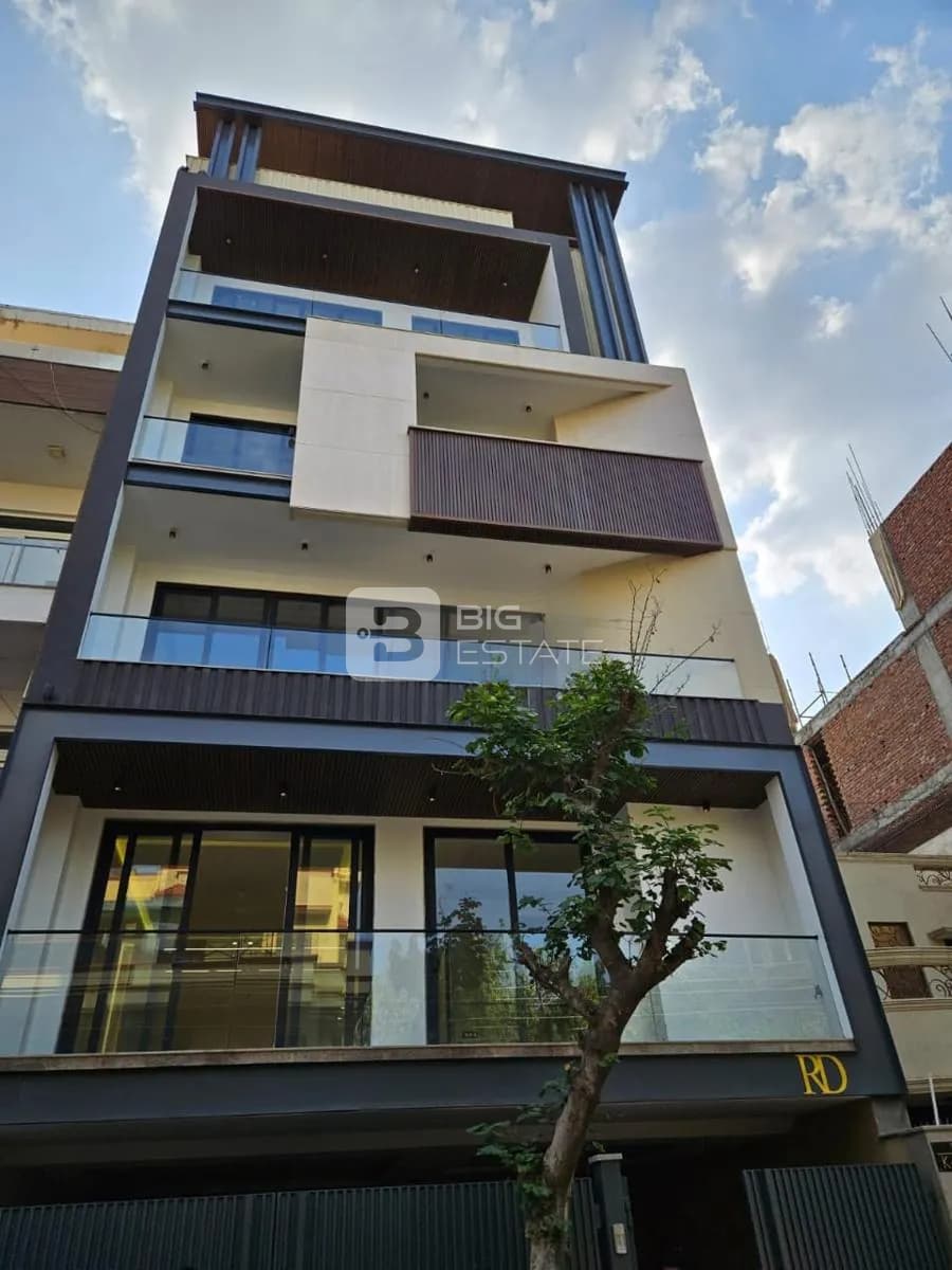 Urban Luxury Floors 1