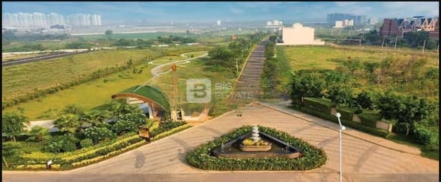 Experion The Westerlies Plots