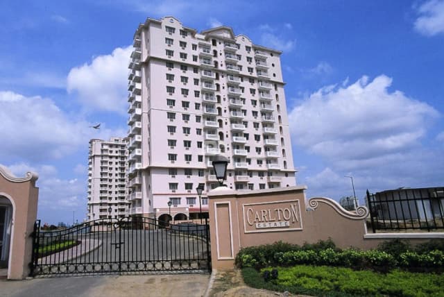 DLF Carlton Estate