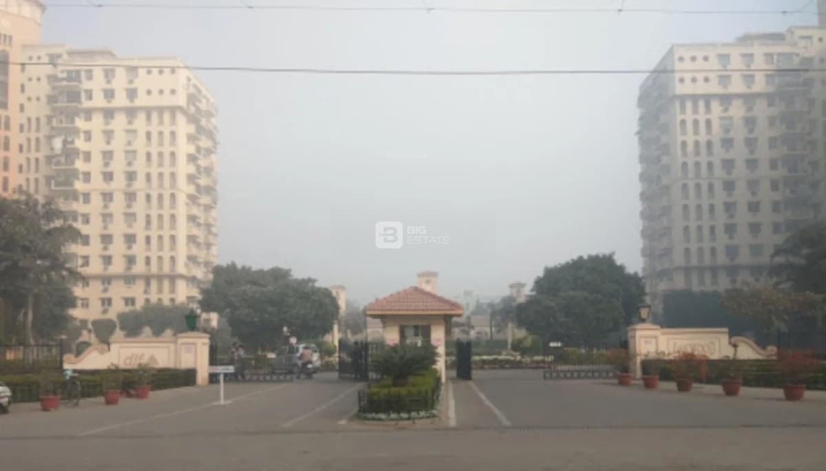 DLF Chisholm Apartments 1