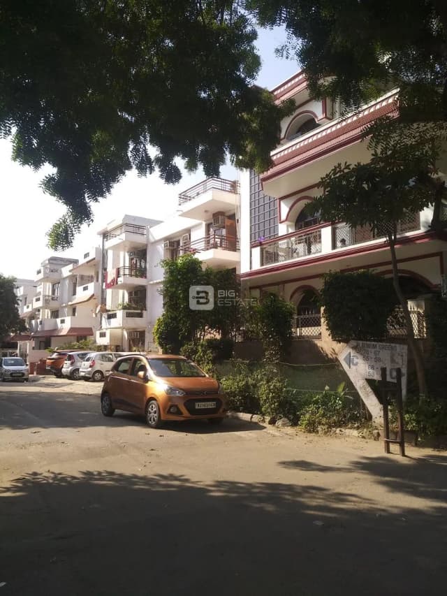 Ardee Platinum Greens