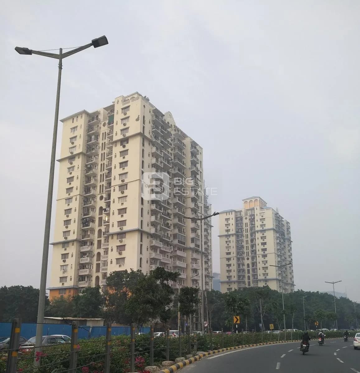 Eros Belvedere Tower 1