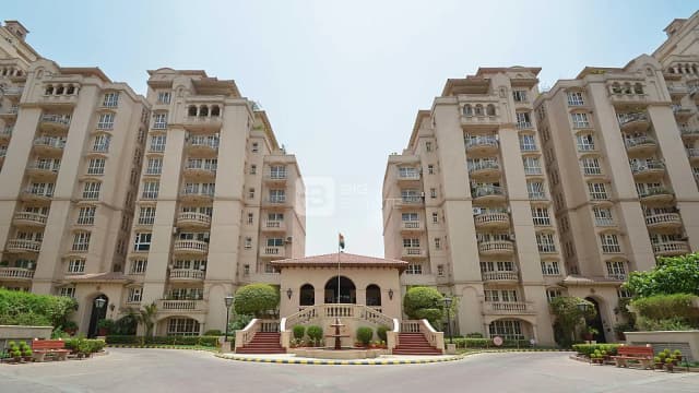 DLF Beverly Park