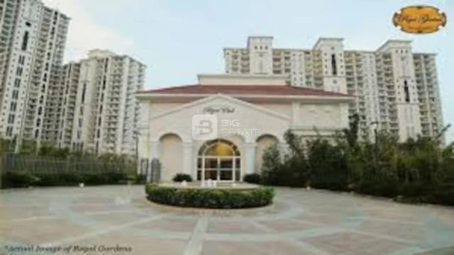DLF Regal Towers