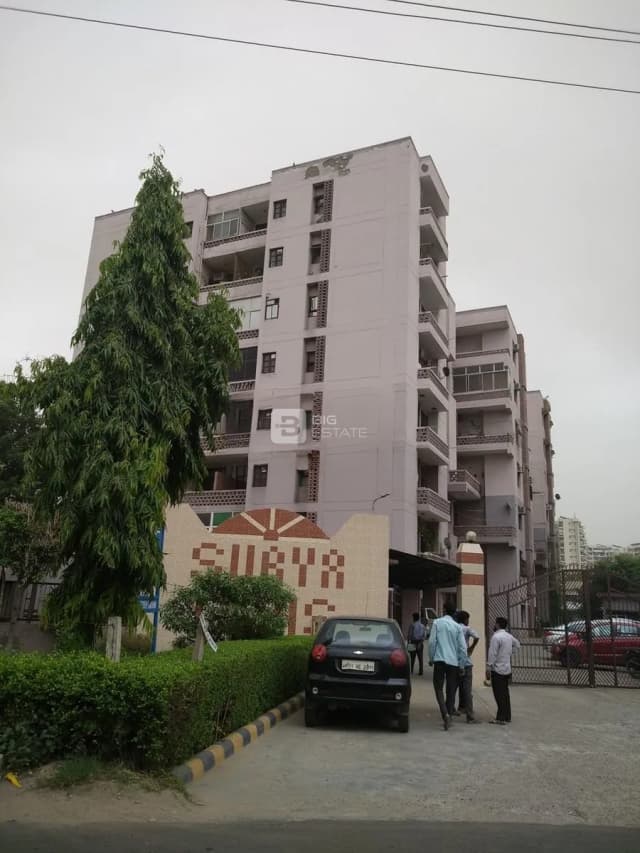 Renowned Bancourt Apartment