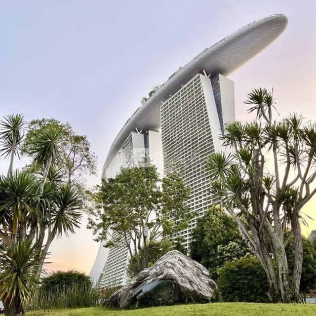 Smartworld Sky Arc