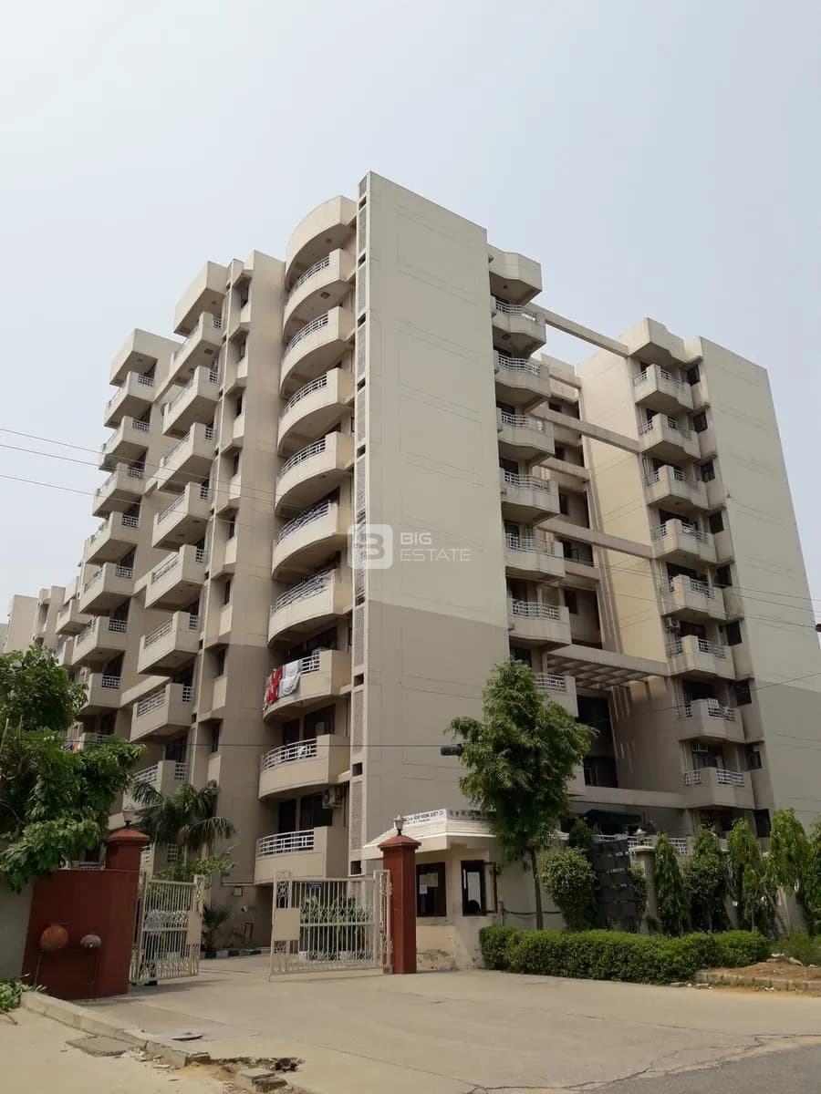 CGHS Group The Crew Apartments 1