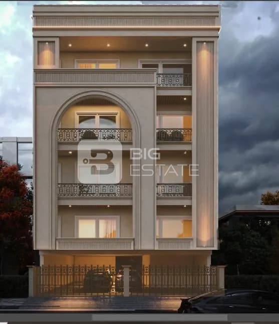 Paramount Luxury Floor 5 1