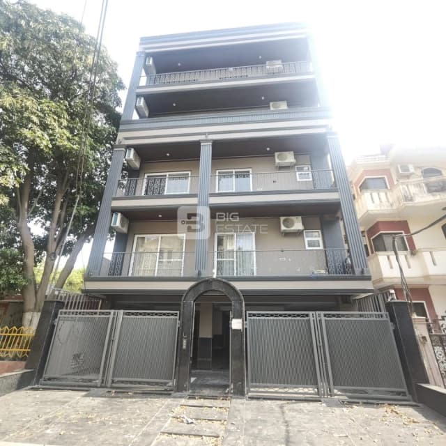 Realticus Luxury Independent Floors By Ashish Bansal 5