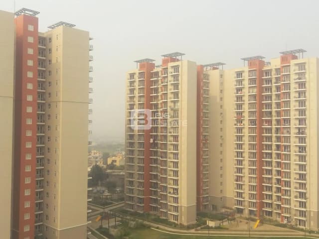 Mahindra Aura