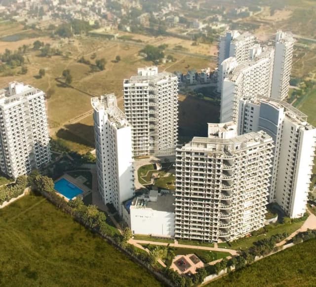 Tata Raisina Residency