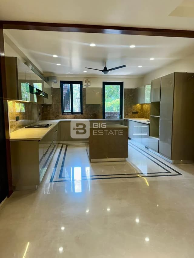 Inder Luxury Builder Floor 418 Sq Yards