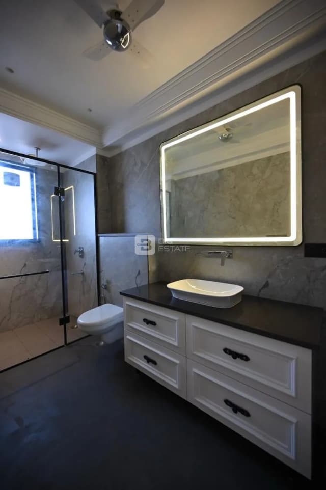 Inder Luxury Builder Floor Nirvana Country Sector 50