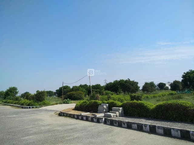 Ramprastha Plot