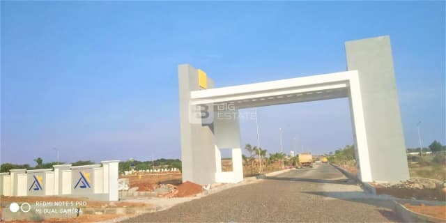 Akshita Inspiring Edge