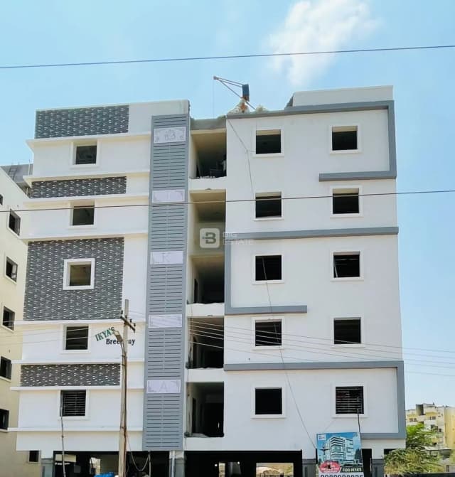 Ikya Breezeway