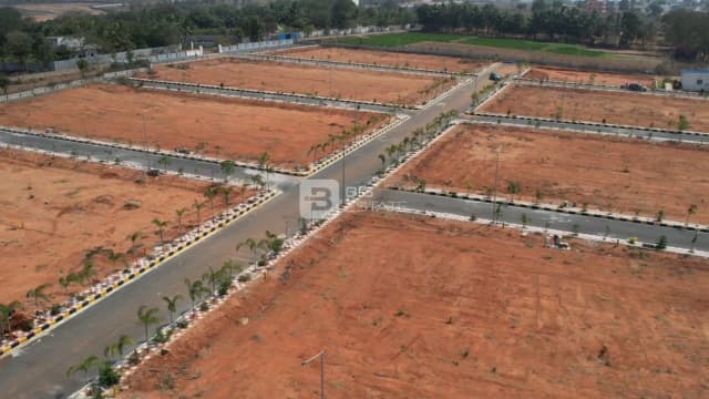 Akshita Golden Breeze 5