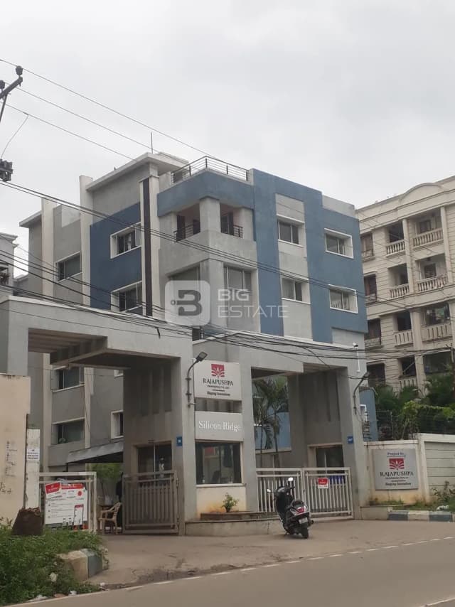 Rajapushpa Apartment