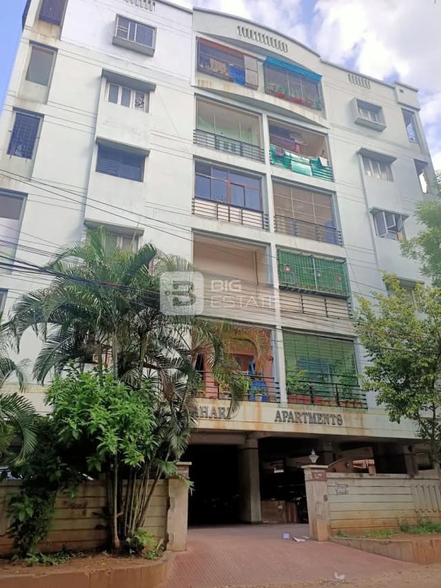 Lahari Shakeela Apartments