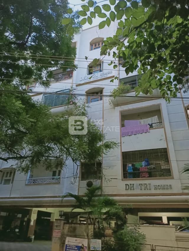 Lahari Dhathri Homes