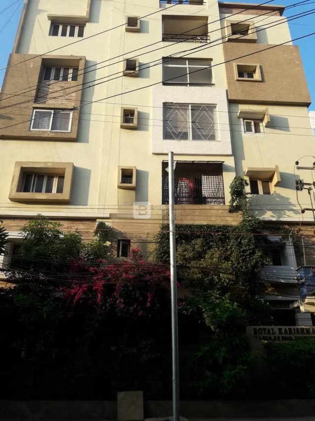 Rooshna Royal Residency